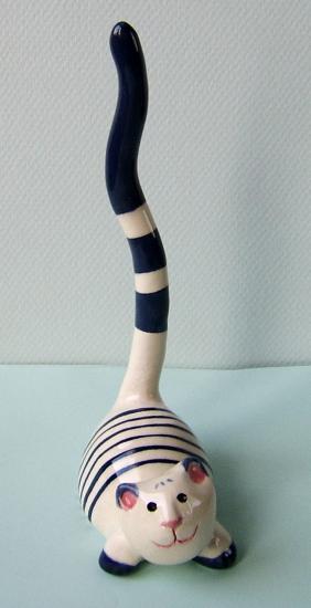 chat bleu marine