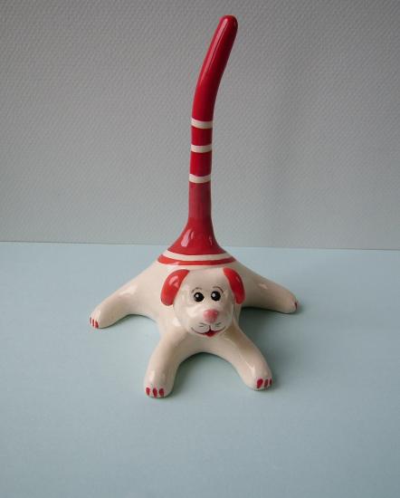 new petit toutou au trois rouge