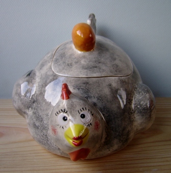 Clémence la poule coquette
